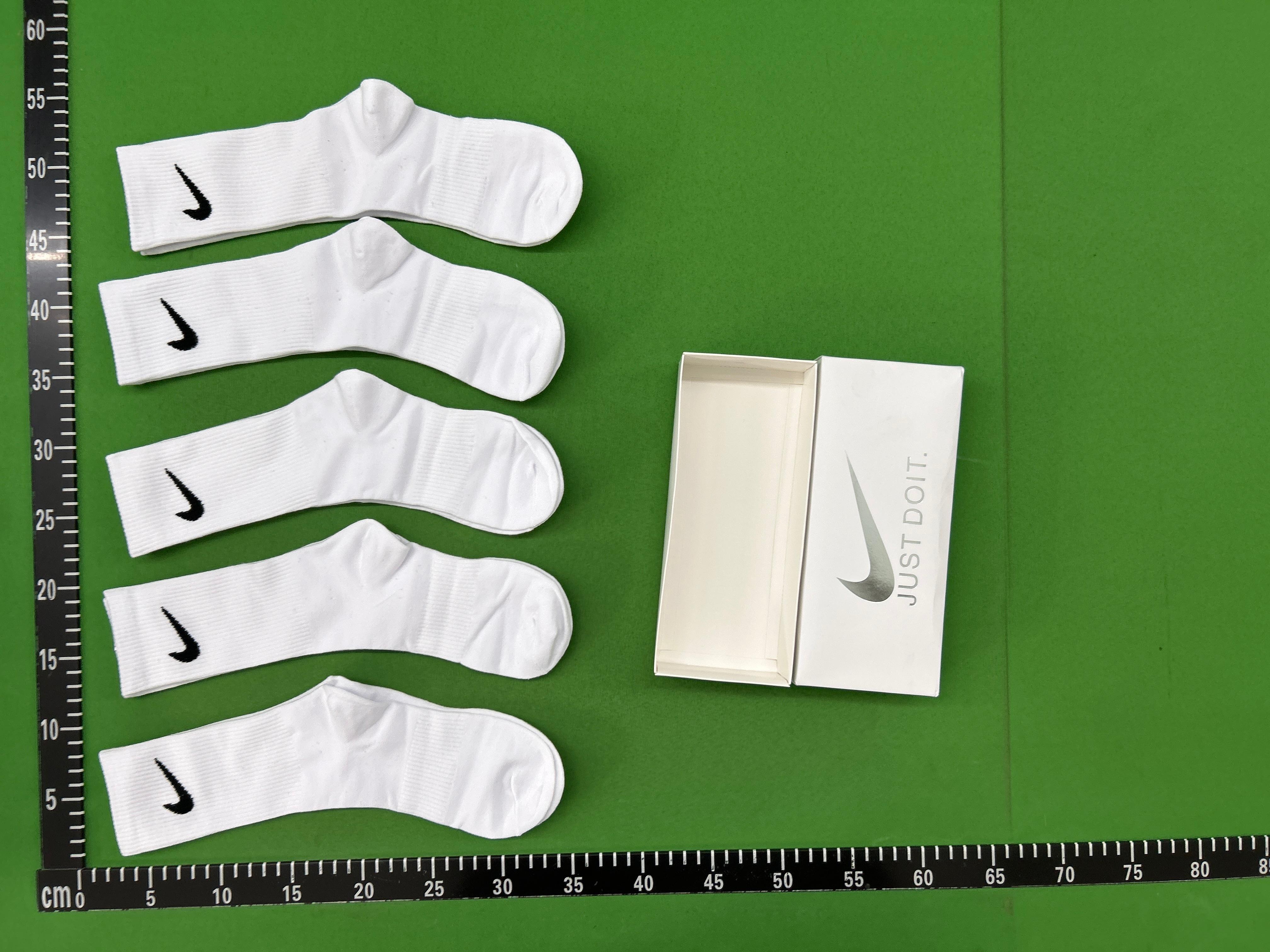 Foto QC 4 de Nike Crew Socks Everyday Grey