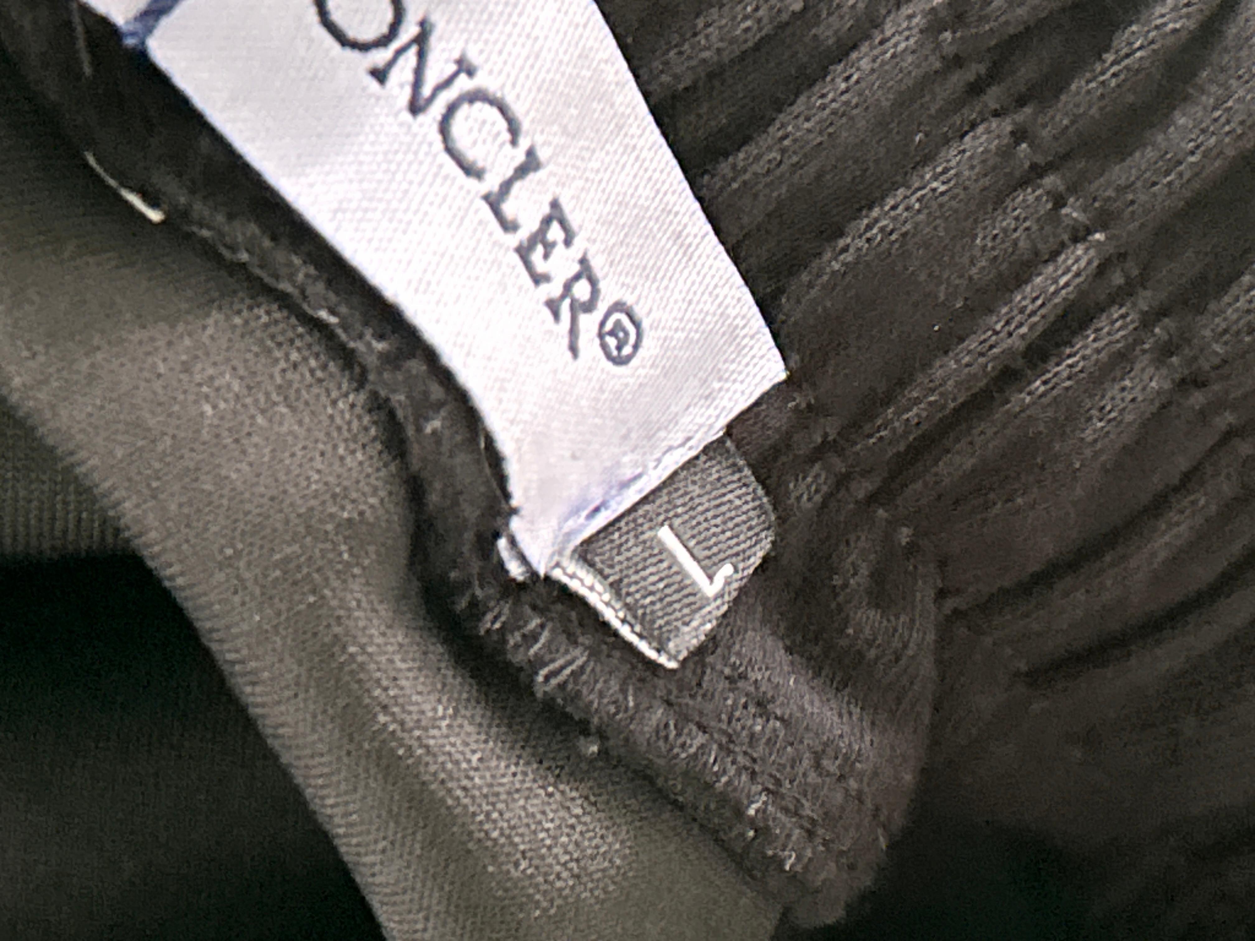 Foto QC 2 de Moncler Sweat Shorts Logo Camel