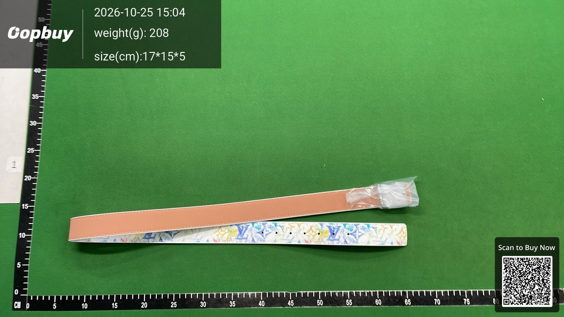 Foto QC 8 de Louis Vuitton LV Initiales Reversible Belt Monogram Watercolor