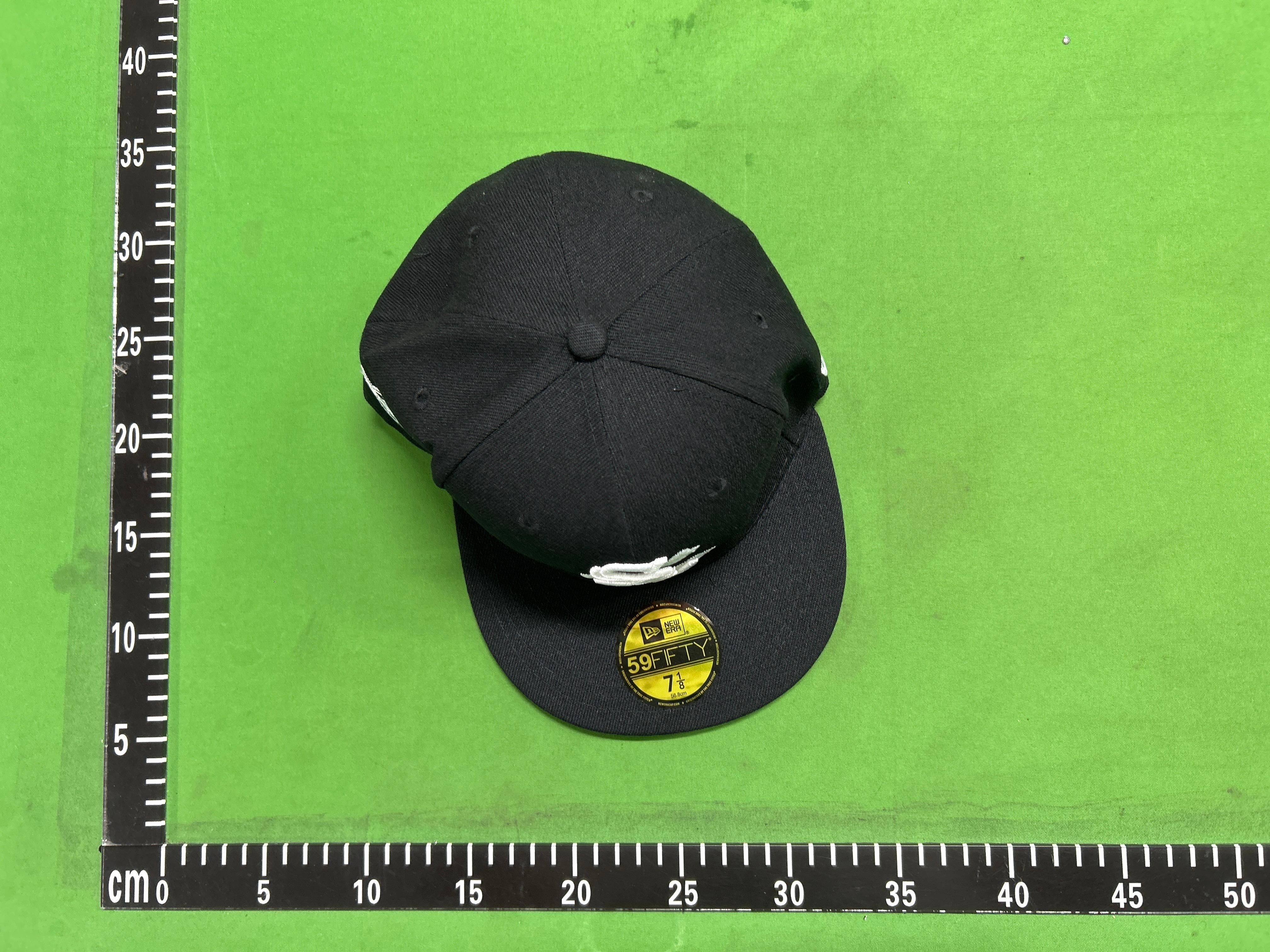 Foto QC 5 de New Era New York Yankees 1999 World Series Echo Cap Black