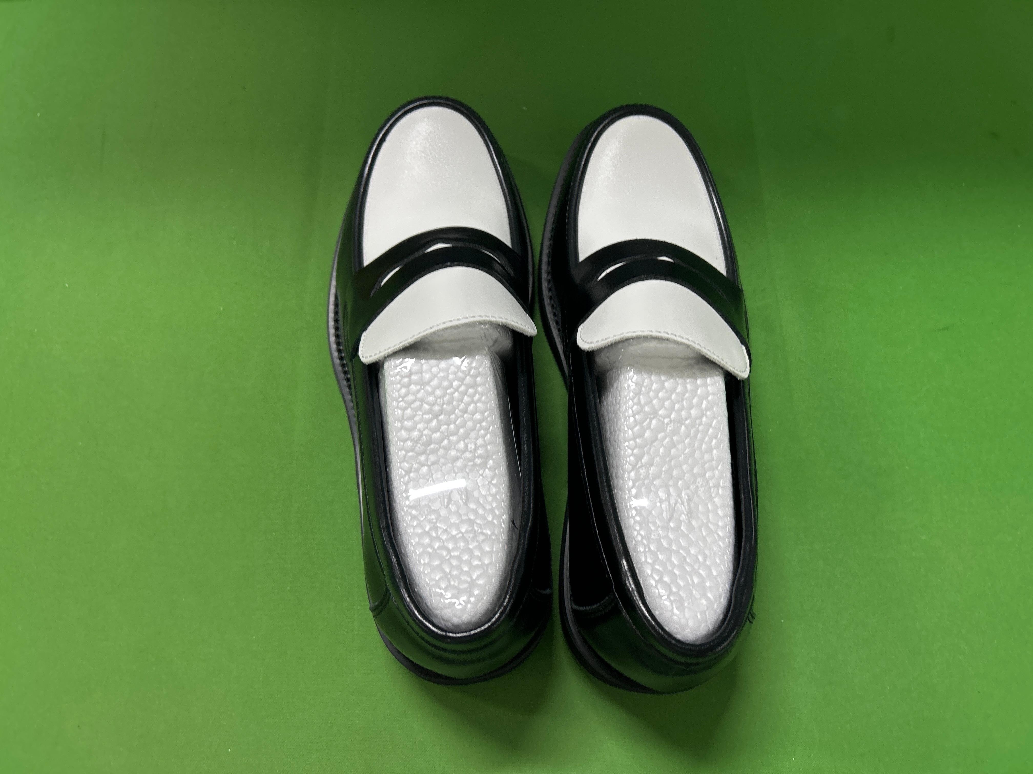 Foto QC 3 de Unbranded Loafers Leather Platform Two-Tone 12001-Z