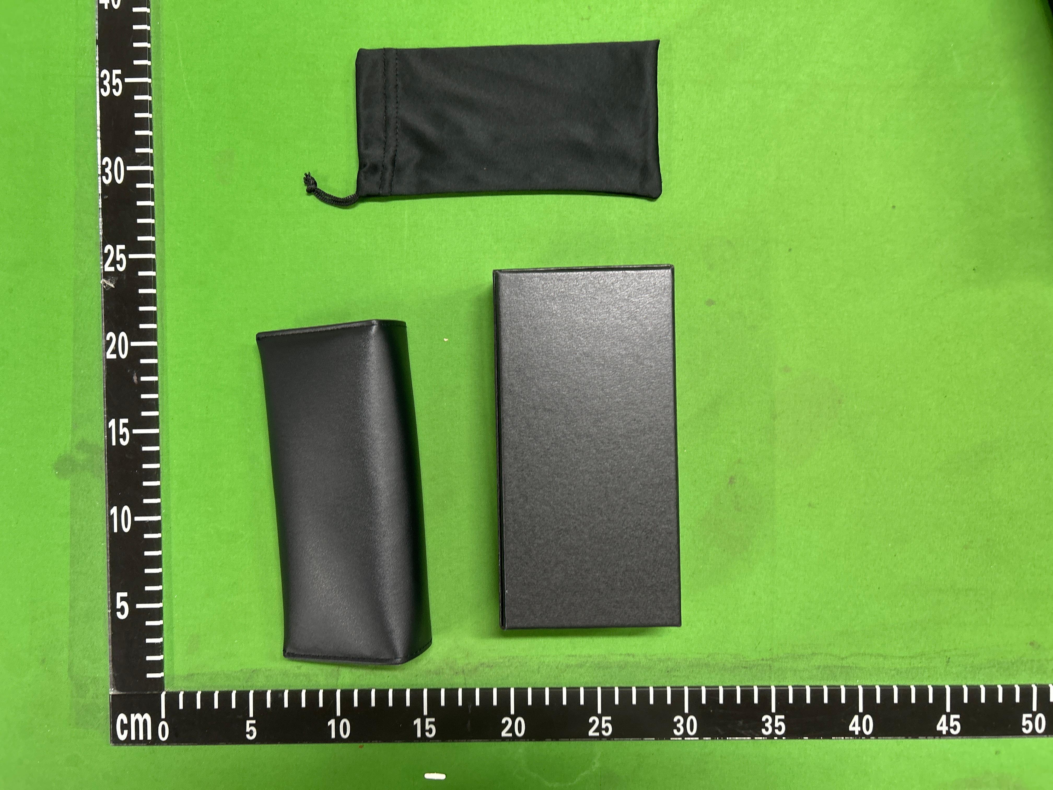 Foto QC 2 de Generic Eyewear Case Set Brown