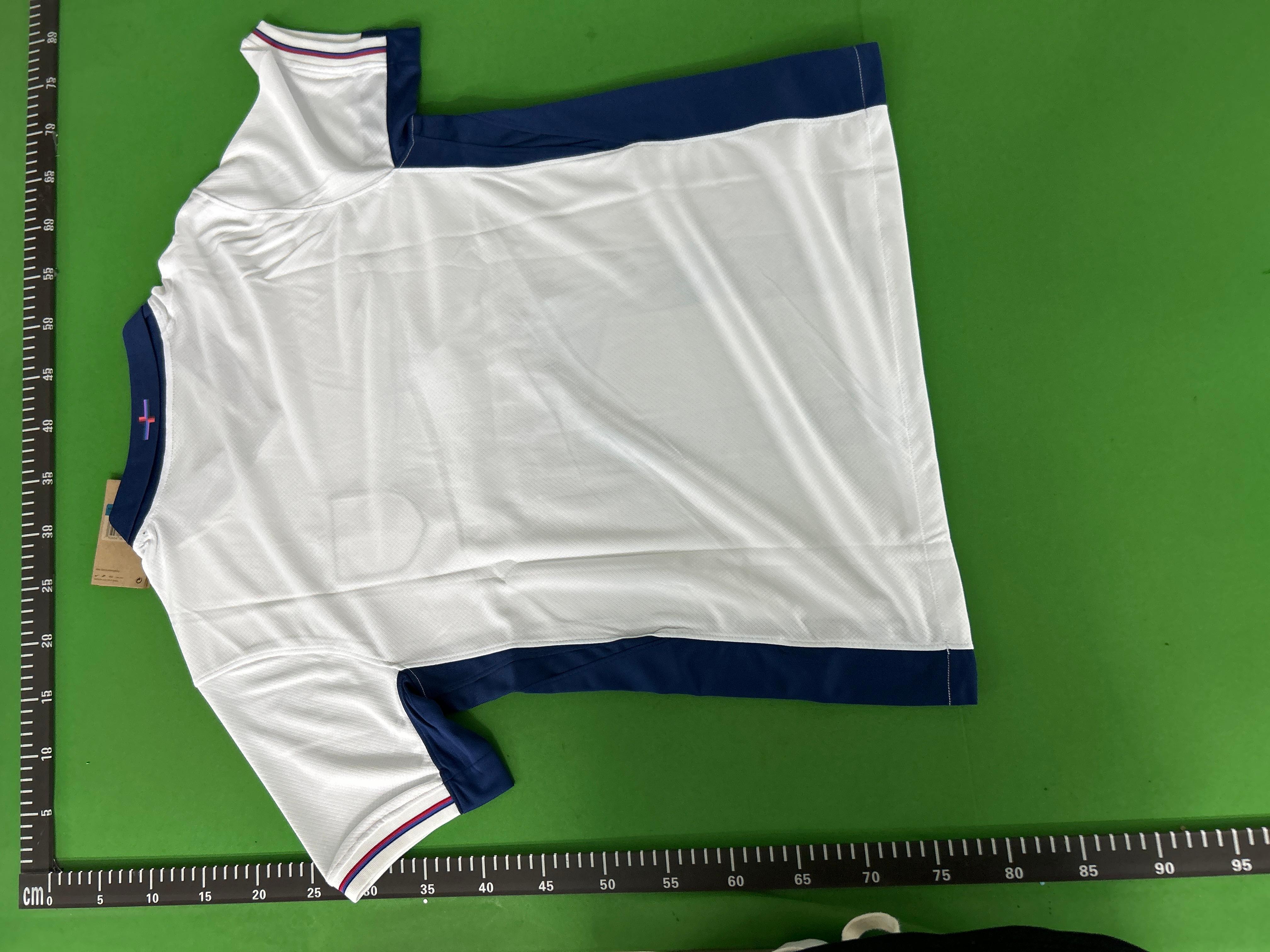 Foto QC 4 de Corteiz x Nike x Canada Home Jersey Red